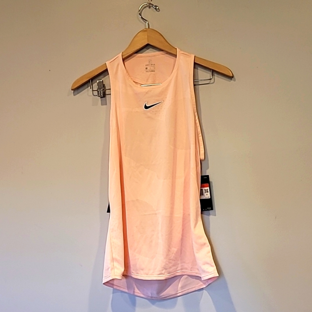 Nike athletic top